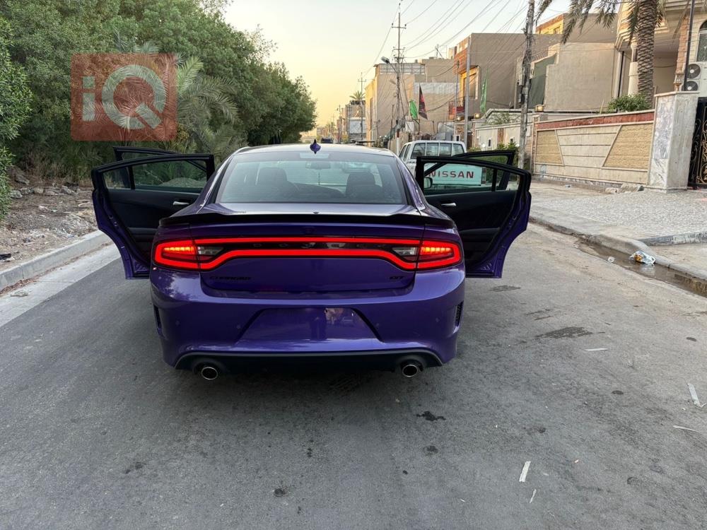 دۆج چارجەر